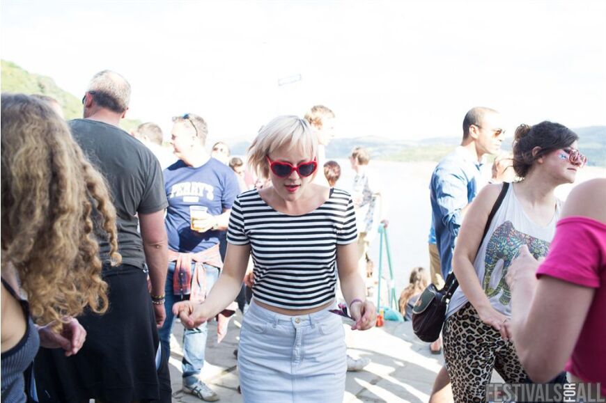 People at Festival No 6 2014