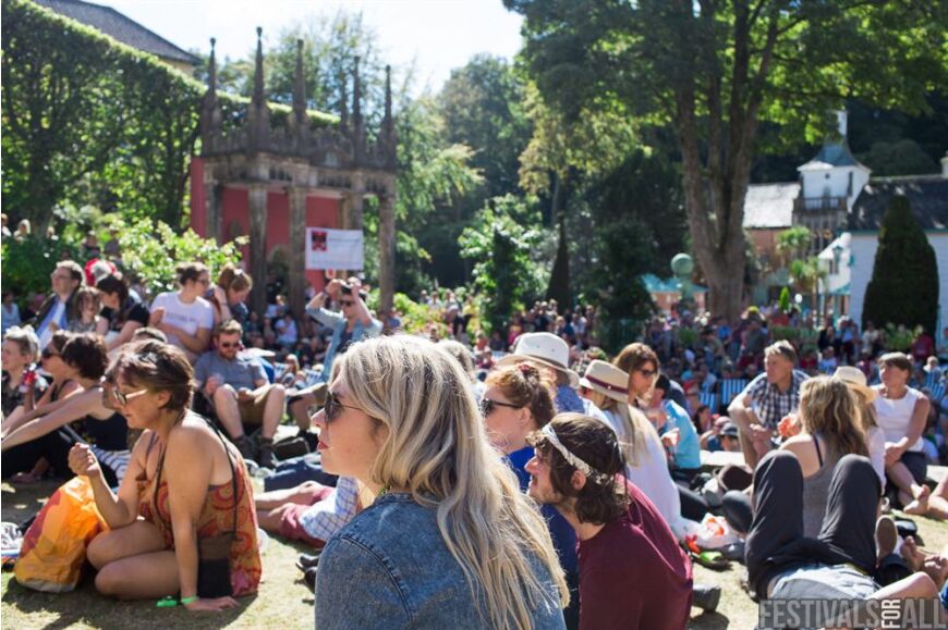 People at Festival No 6 2014