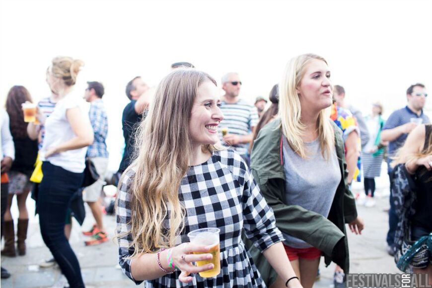 People at Festival No 6 2014