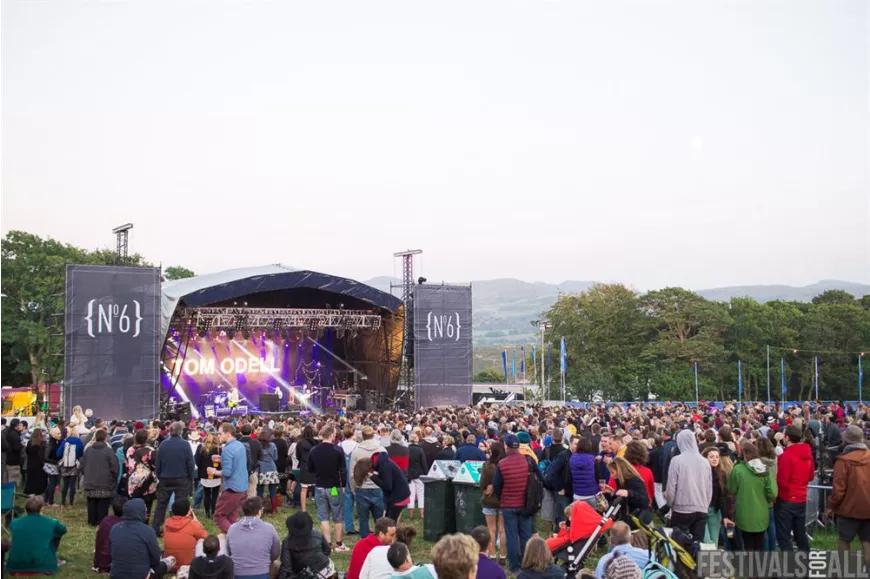 People at Festival No 6 2014
