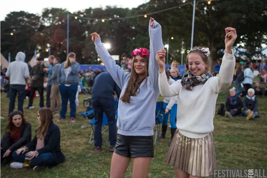 People at Festival No 6 2014