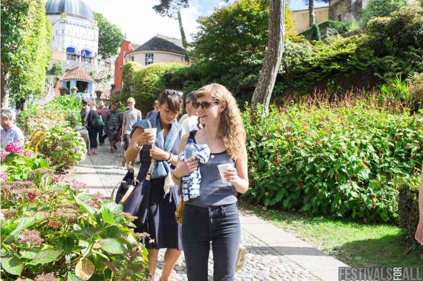 People at Festival No 6 2014
