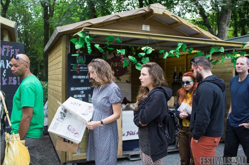 People at Festival No 6 2014