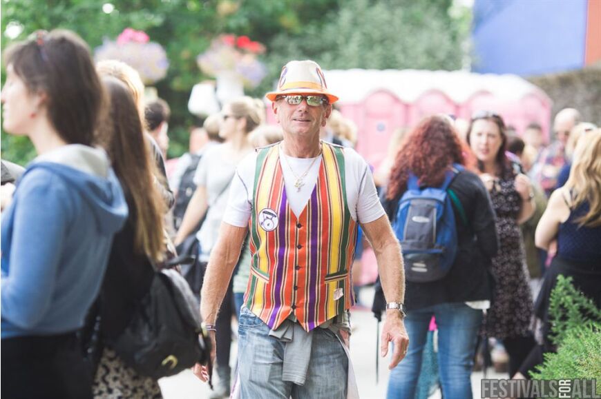 People at Festival No 6 2014
