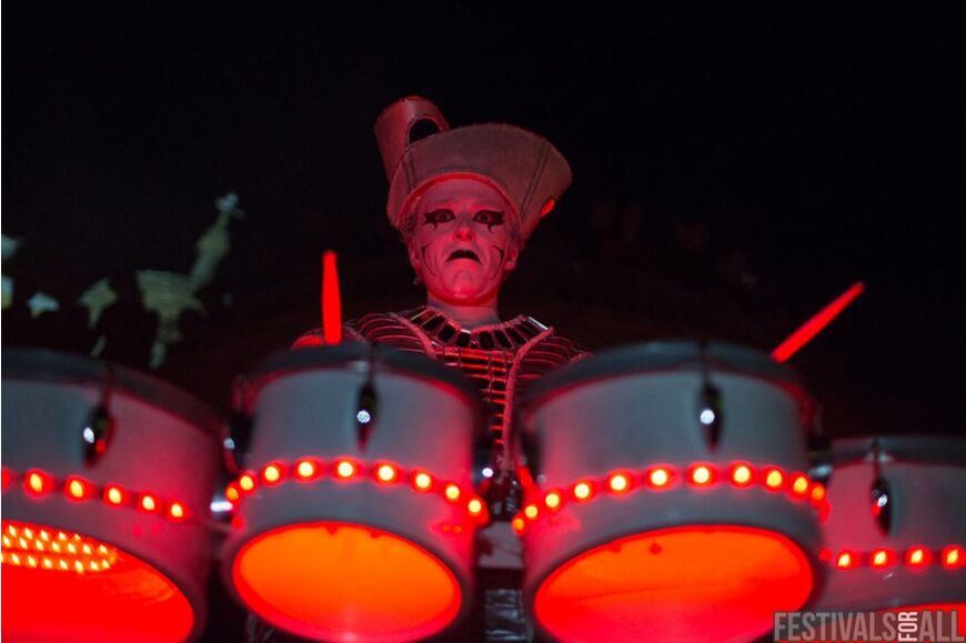 People at Festival No 6 2014