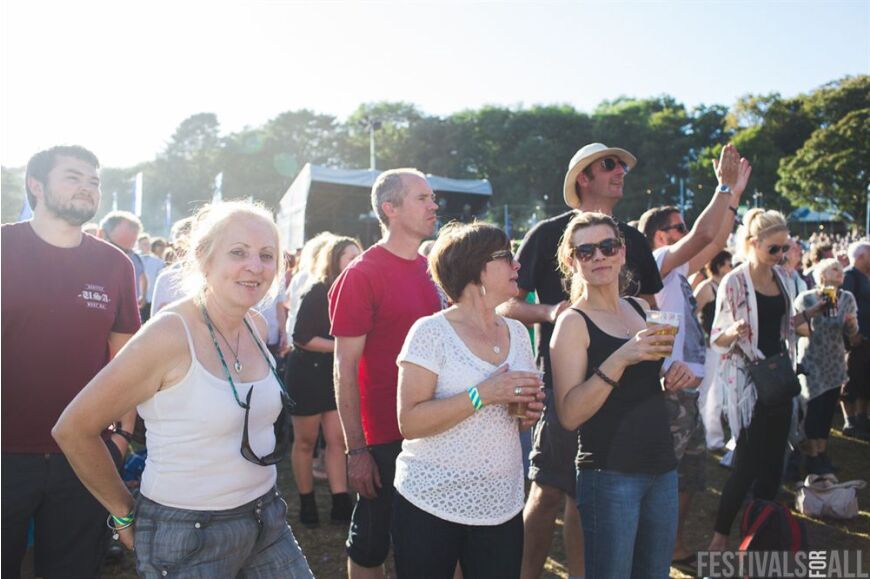 People at Festival No 6 2014