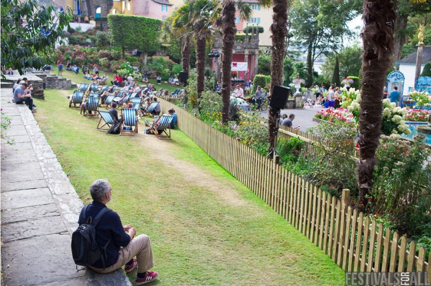 People at Festival No 6 2014