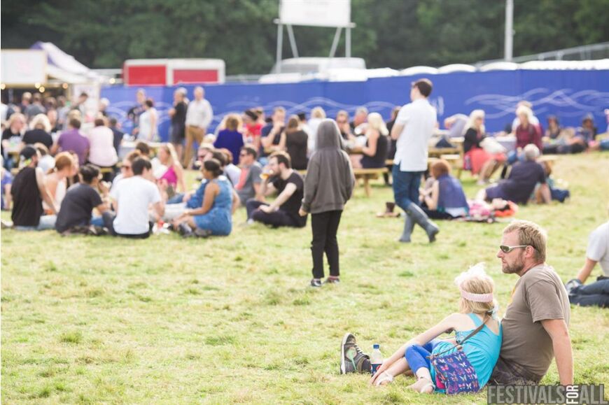People at Festival No 6 2014