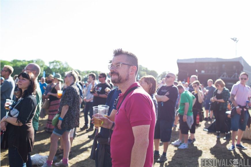 People at Festival No 6 2014