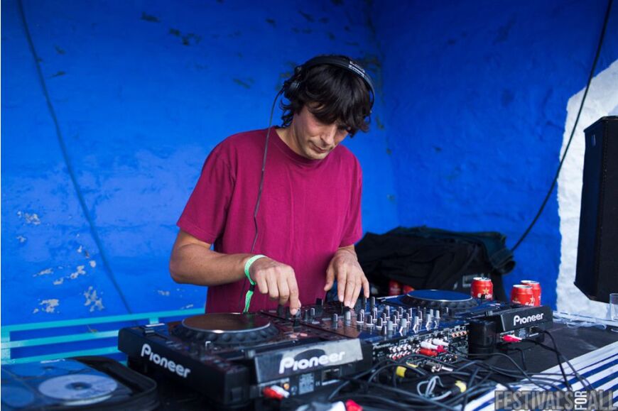 People at Festival No 6 2014