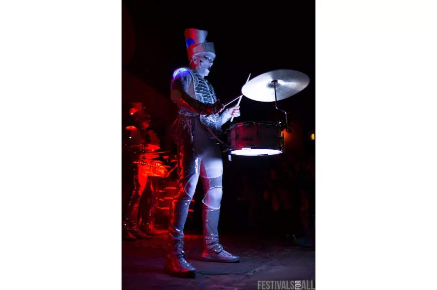 People at Festival No 6 2014