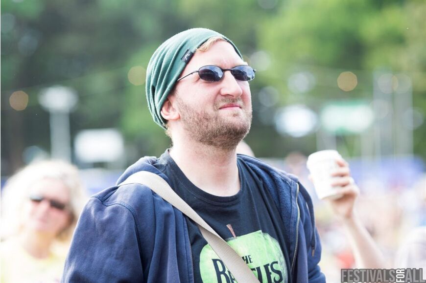 People at Festival No 6 2014