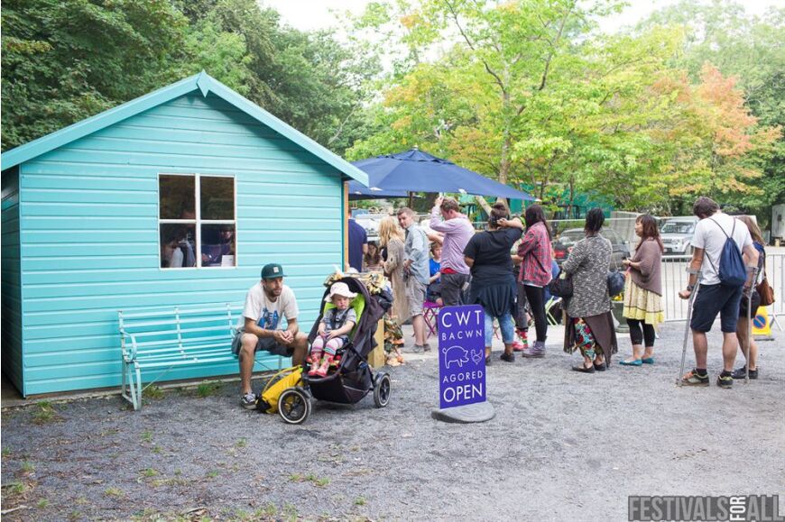 People at Festival No 6 2014