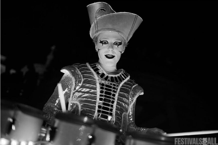 People at Festival No 6 2014
