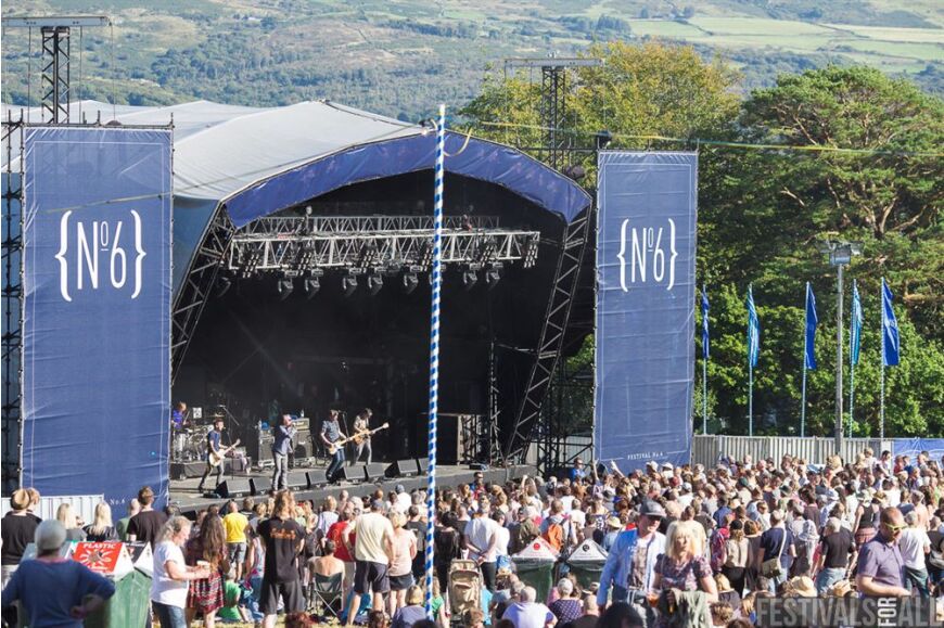 People at Festival No 6 2014